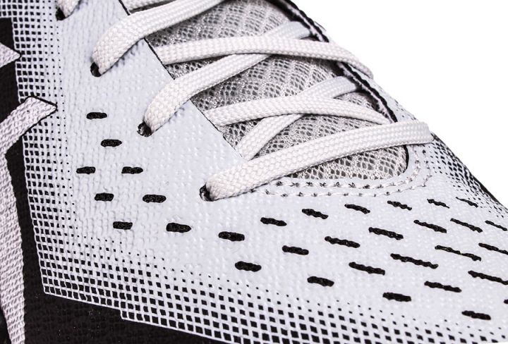 Asics Gel-Blade 6 Black / Silver
